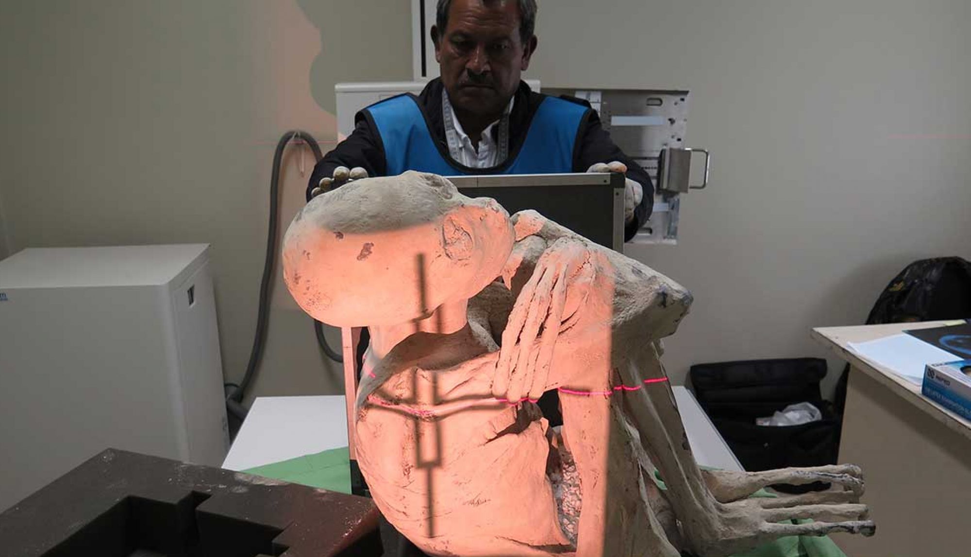 Tridactyl Mummies of Nazca